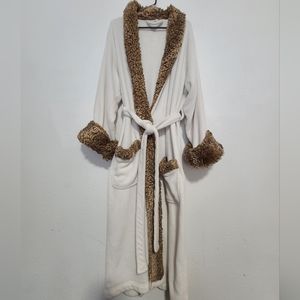 Pottery barn long robe faux fur white
